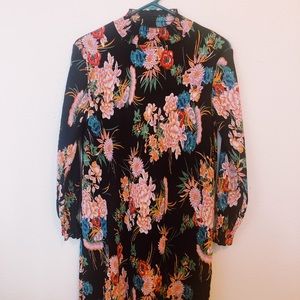 Beautiful long sleeve, floral dress.